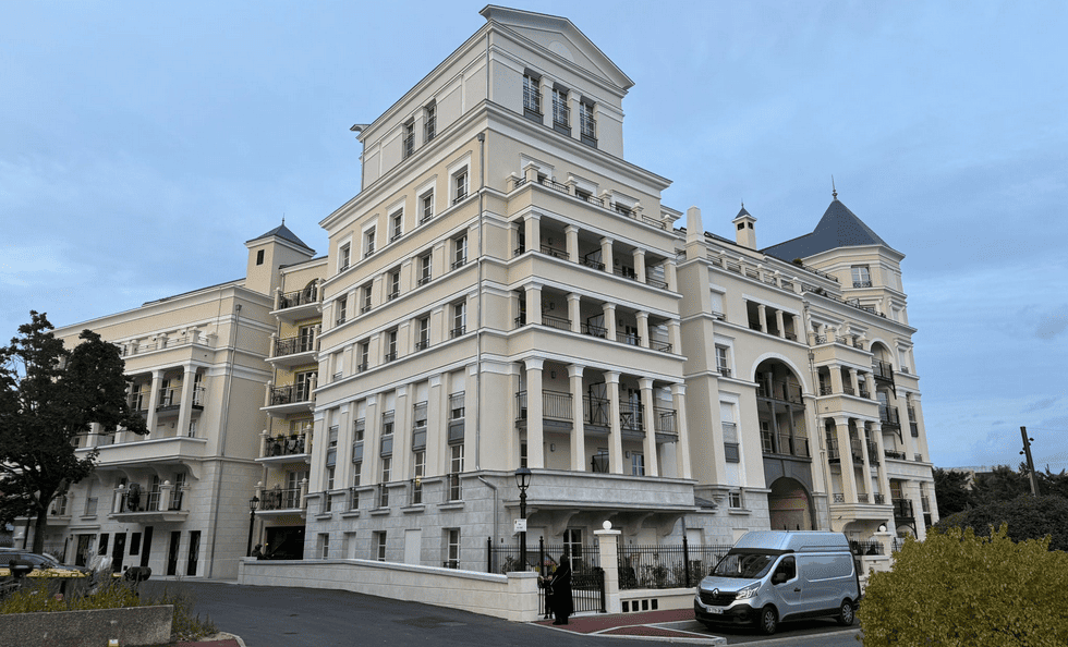 Plessis Robinson façade