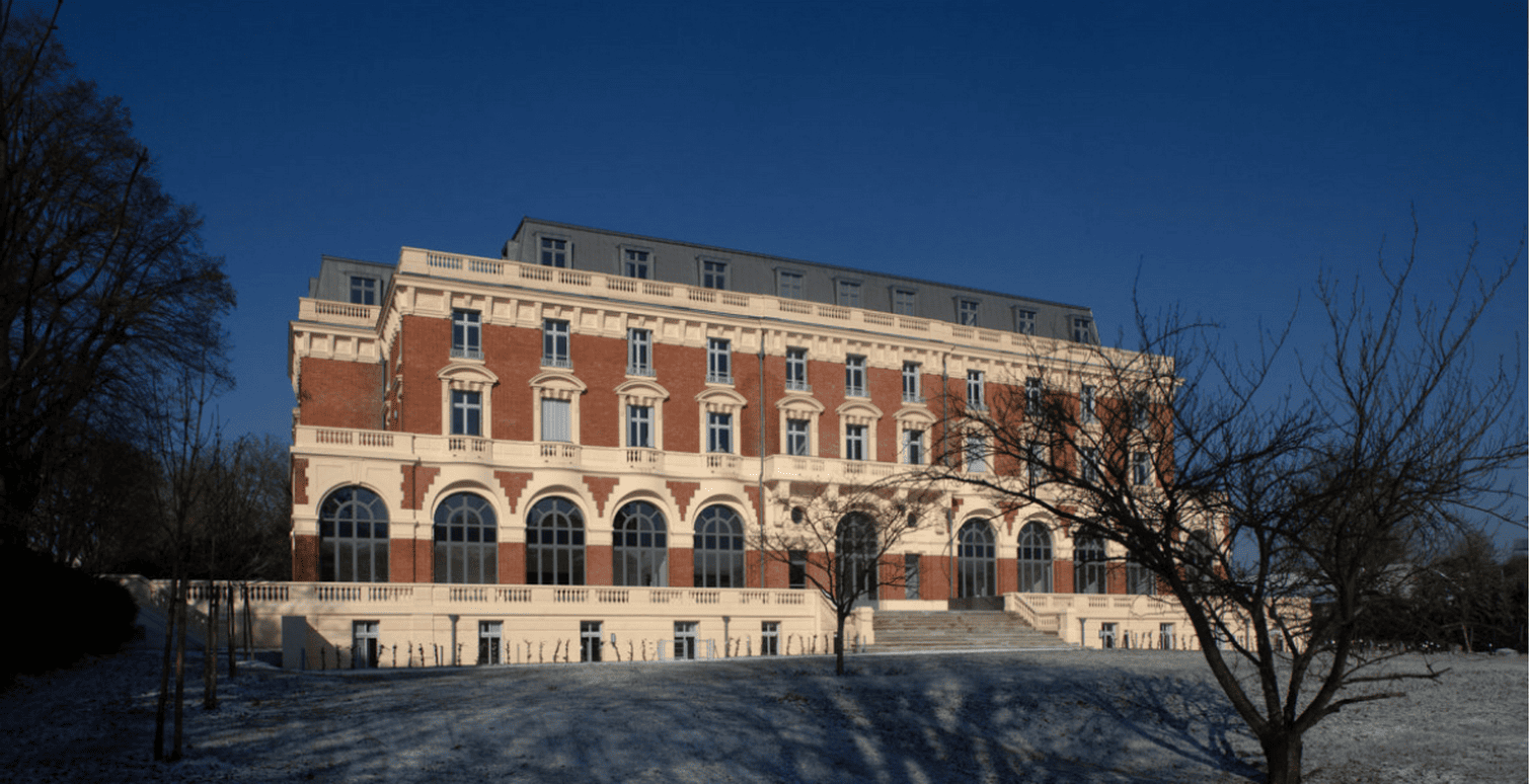 Hôtel Royal - Maisons Laffite plan large