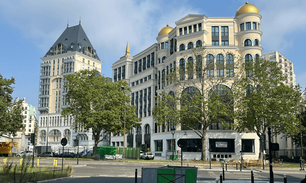 Construction d'un complexe immobilier dont...